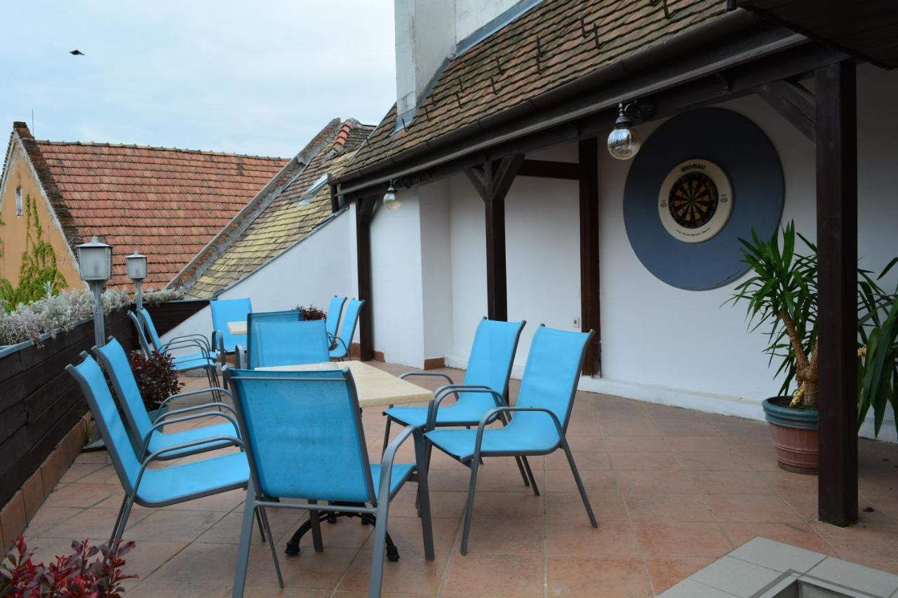 Foter Apartmanhaz Szentendre Buitenkant foto
